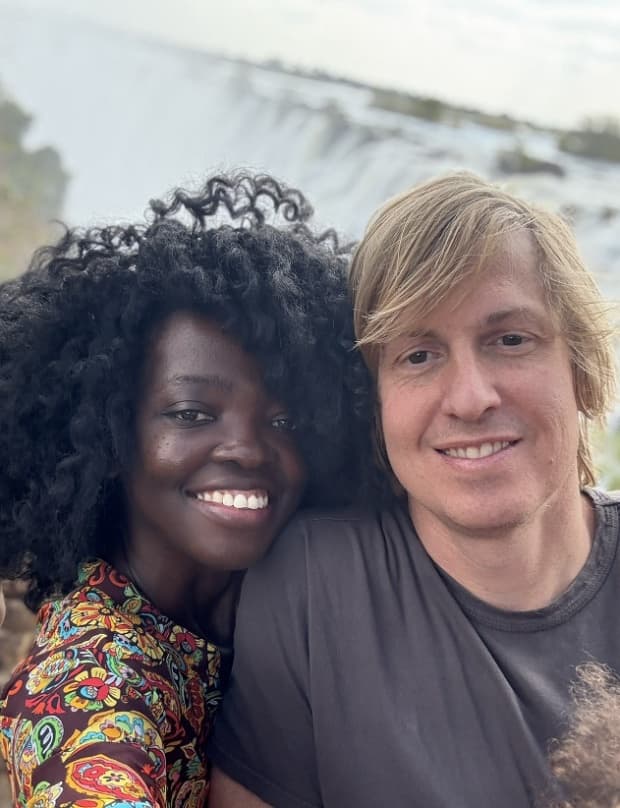 Chris & Mukiti in Livingstone